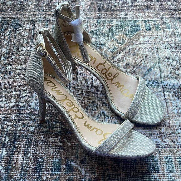 Sam Edelman Shoes - NWOT Sam Edelman Patti Ankle-Strap Sparkle Sequin Glitter Sandals
